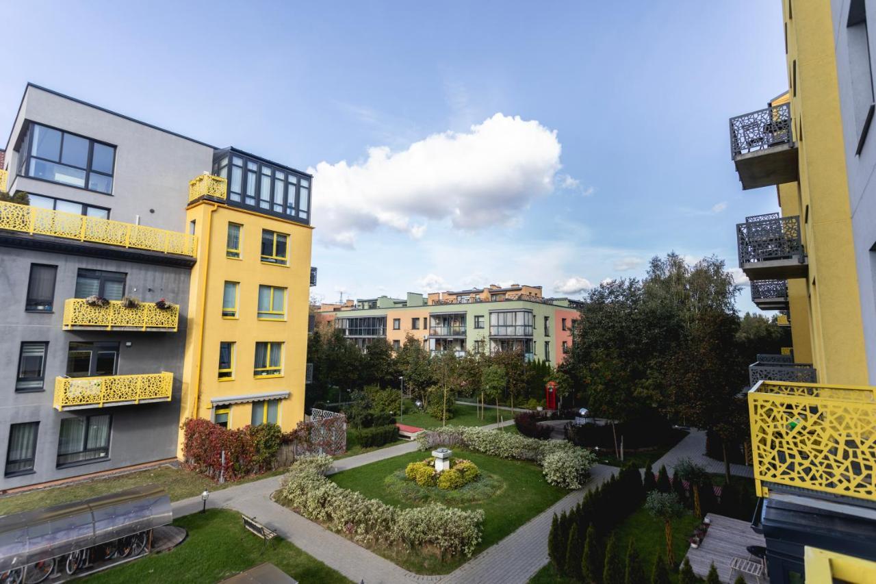 Capsule Hostel Logistic Аеропорт Вільнюс Екстер'єр фото